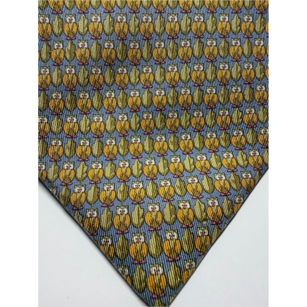 Salvatore Ferragamo whimsical owl-print 100 percent silk necktie
